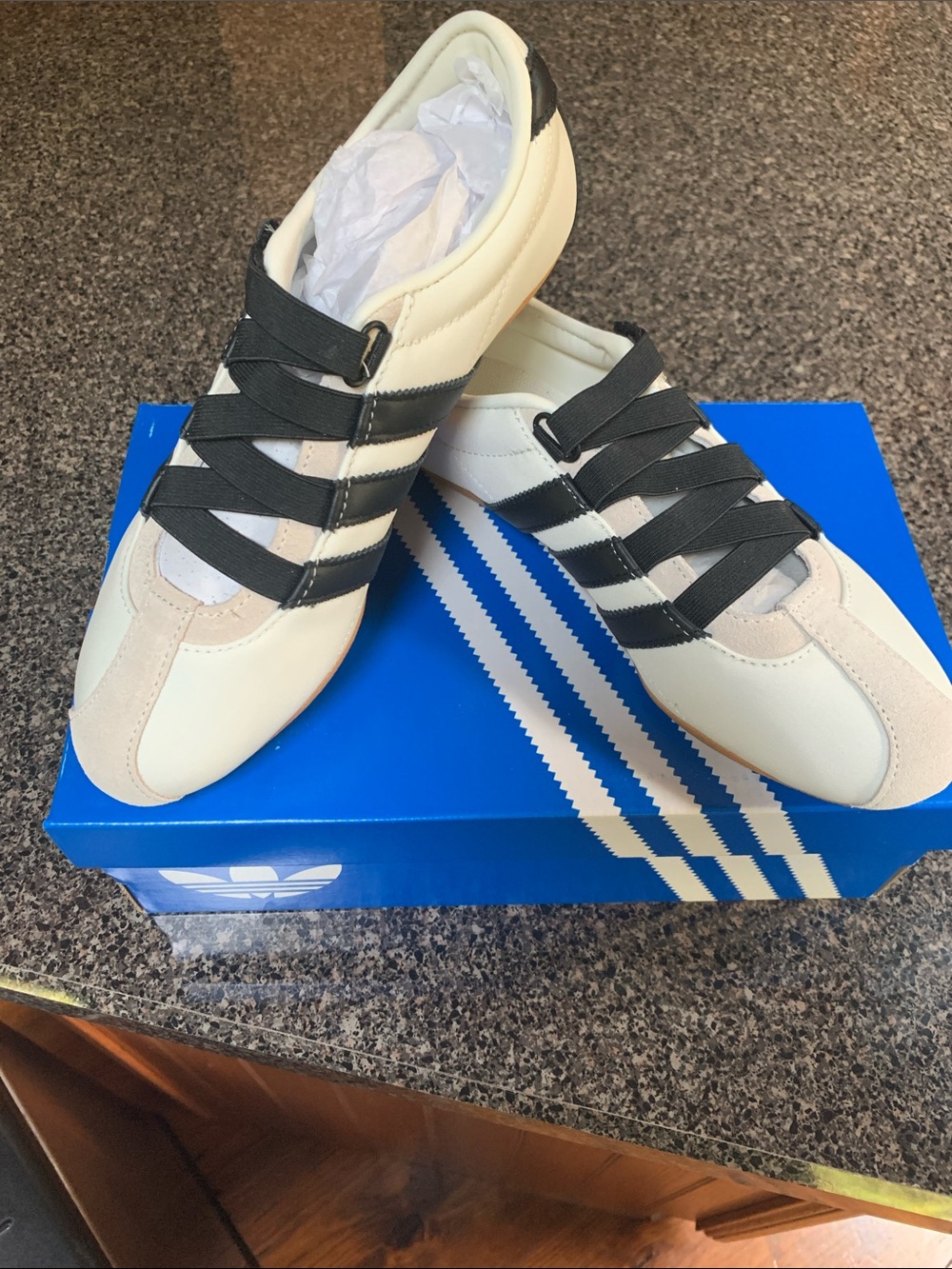 adidas Women’s Cream and Black Elastic Strap Sneakers